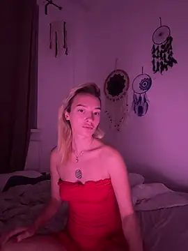 versediamond online show from October 17, 2025, 1:20 am