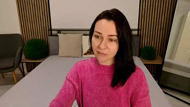 DitaNoir online show from February 25, 2026, 7:18 am