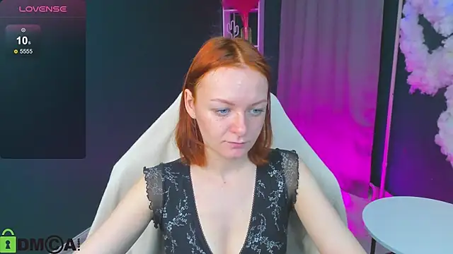 Snapshot of cherry_fever chatting on October 17, 2025, 2:59 am cherry fever online show from October 17, 2025, 2:59 am