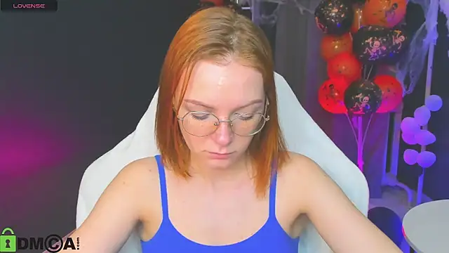 Snapshot of cherry_fever chatting on November 2, 2025, 12:57 am cherry fever online show from November 2, 2025, 12:57 am