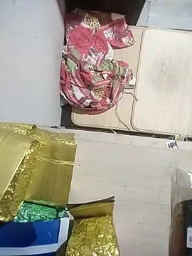 Snapshot of boy15cm1 chatting on October 21, 2025, 1:56 pm boy15cm1 online show from October 21, 2025, 1:56 pm