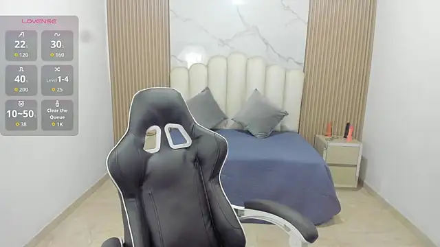 Aziz daud online show from March 17, 2026, 7:06 pm