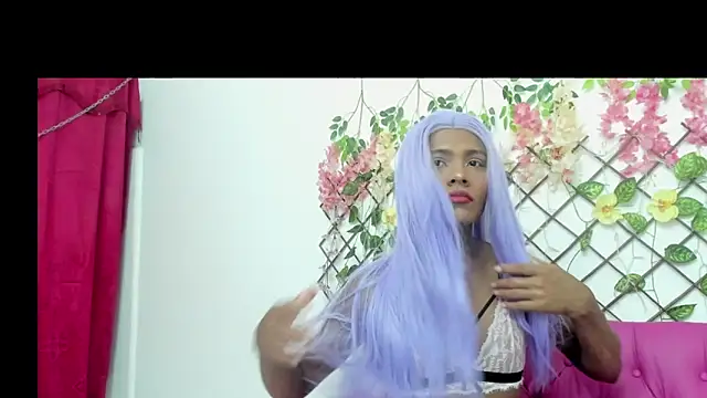 Snapshot of stefany_bitch chatting on October 22, 2025, 1:33 pm stefany bitch online show from October 22, 2025, 1:33 pm