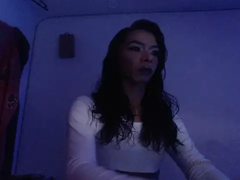 nicollsexxt online show from April 1, 2026, 10:51 pm