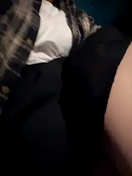 Snapshot of Alice9988 chatting on October 20, 2025, 8:04 am Alice9988 online show from October 20, 2025, 8:04 am