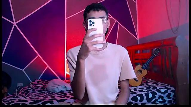 Snapshot of gsusss_feet chatting on February 3, 2026, 4:45 pm gsusss feet online show from February 3, 2026, 4:45 pm