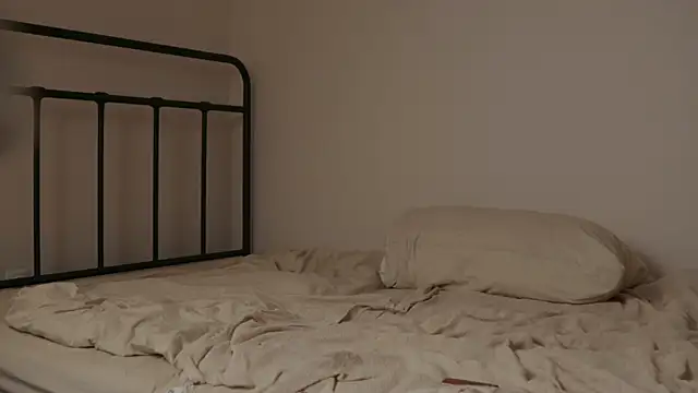 Snapshot of VIP_MILENA chatting on November 14, 2025, 5:33 pm VIP MILENA online show from November 14, 2025, 5:33 pm