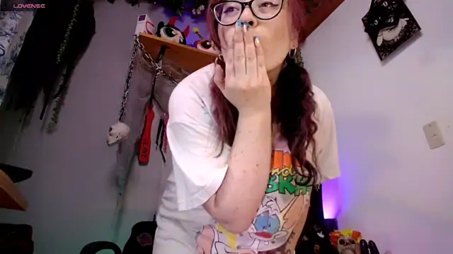 Violetafetish-dirty online show from October 7, 2025, 2:31 am