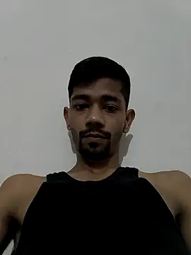 Aadi200210q online show from October 24, 2025, 5:09 pm