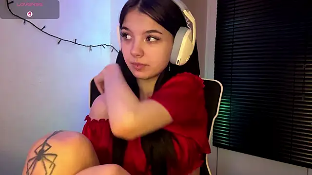 HanaMantanaDell online show from February 25, 2026, 4:16 pm