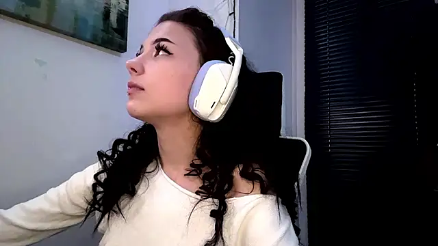 HanaMantanaDell online show from March 24, 2026, 2:55 pm