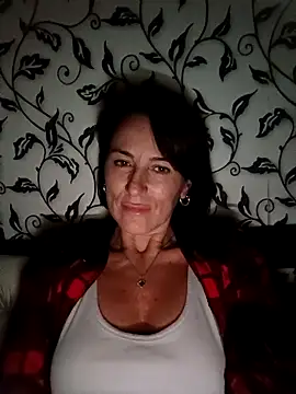 Luna 7777 online show from October 19, 2025, 7:47 pm