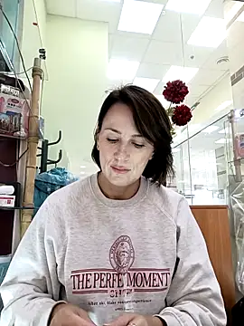 Luna 7777 online show from October 25, 2025, 10:34 am