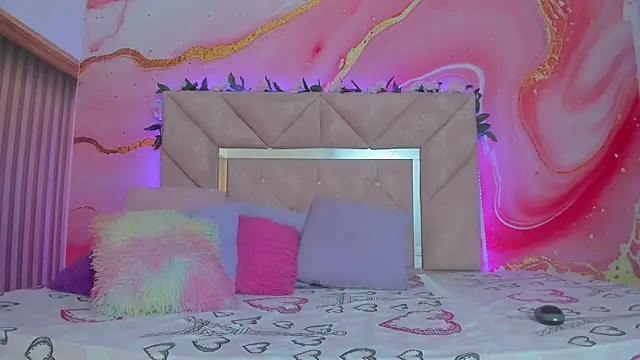 Snapshot of mia__blaze__ chatting on October 25, 2025, 3:25 am mia blaze online show from October 25, 2025, 3:25 am