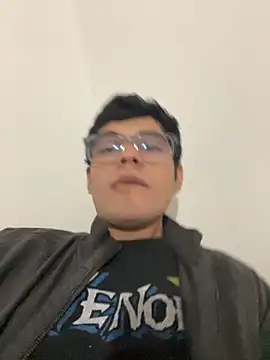 Twistermc11 online show from October 30, 2025, 2:35 am