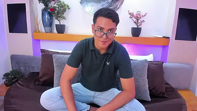 JohnBelRose online show from January 12, 2026, 8:14 pm