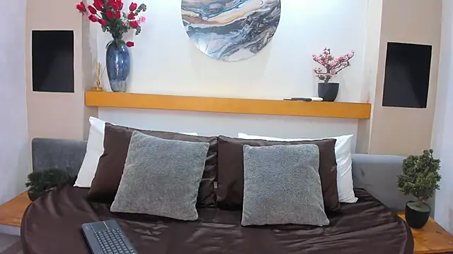 JohnBelRose online show from January 14, 2026, 7:41 pm