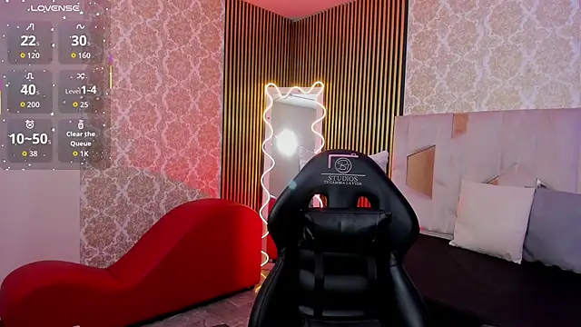 Adisson Tay online show from November 4, 2025, 11:53 am