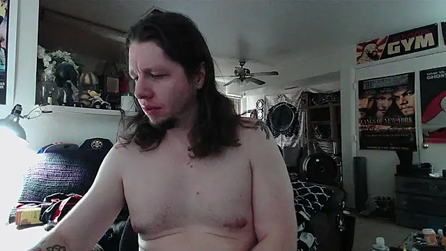 biggerisbetter12 online show from February 2, 2026, 8:29 pm