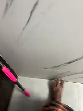 vinospark143 online show from December 1, 2025, 8:41 am