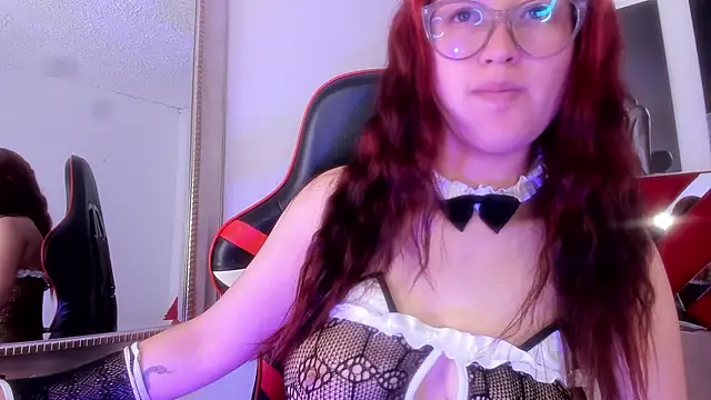 Adara velvet online show from October 25, 2025, 3:14 am