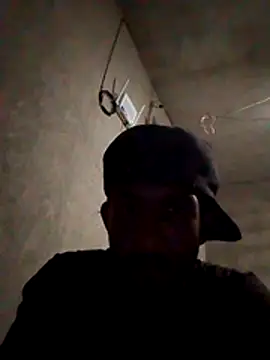 Snapshot of Orlao25cm chatting on November 8, 2025, 1:39 am Orlao25cm online show from November 8, 2025, 1:39 am