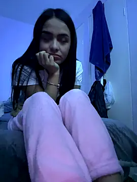 Snapshot of sexywiffeee chatting on October 25, 2025, 6:54 am sexywiffeee online show from October 25, 2025, 6:54 am