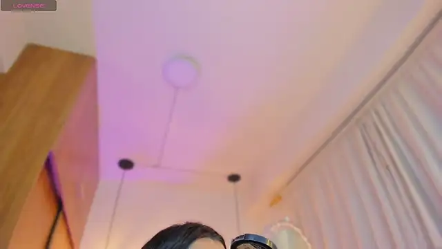 Snapshot of cassieestevens chatting on October 23, 2025, 4:56 am cassieestevens online show from October 23, 2025, 4:56 am