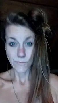 Snapshot of faithfulchic chatting on October 20, 2025, 10:21 pm faithfulchic online show from October 20, 2025, 10:21 pm