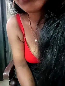 Snapshot of Sravya__ chatting on October 22, 2025, 8:03 am Sravya online show from October 22, 2025, 8:03 am