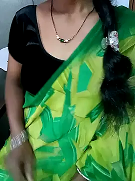 Snapshot of Sravya__ chatting on October 31, 2025, 5:30 am Sravya online show from October 31, 2025, 5:30 am