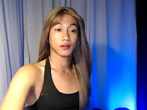 taylaxuxu online show from March 9, 2026, 8:07 am