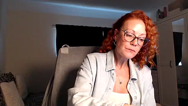 Dixie Duchess online show from November 3, 2025, 12:06 pm