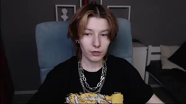 guitarandangell online show from February 12, 2026, 9:04 am