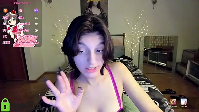 A Skyy online show from February 14, 2026, 10:50 pm