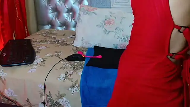 Snapshot of EbonyPexie chatting on November 29, 2025, 9:45 am EbonyPexie online show from November 29, 2025, 9:45 am