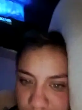 Snapshot of Dul-ci08 chatting on October 26, 2025, 12:44 pm Dul-ci08 online show from October 26, 2025, 12:44 pm