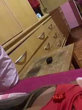 Cacauhot online show from November 4, 2025, 10:42 pm