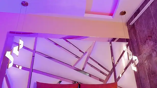 Catalina-Thompson online show from February 22, 2026, 12:04 pm