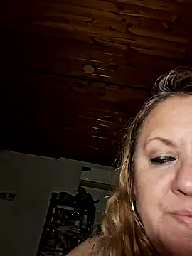 Snapshot of JennyInVegas chatting on July 5, 2026, 4:19 am JennyInVegas online show from July 5, 2026, 4:19 am