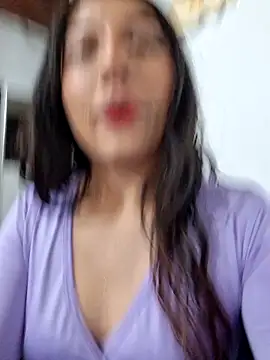 Snapshot of chloebrownn03 chatting on October 29, 2025, 3:53 am chloebrownn03 online show from October 29, 2025, 3:53 am