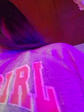 chloebrownn03 online show from June 27, 2026, 4:17 am