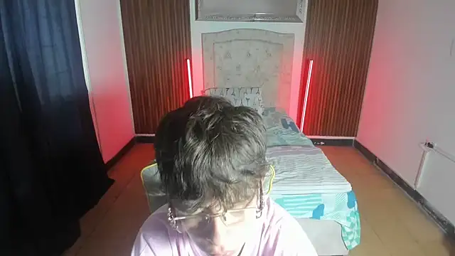 dilan orduz online show from October 22, 2025, 1:11 pm