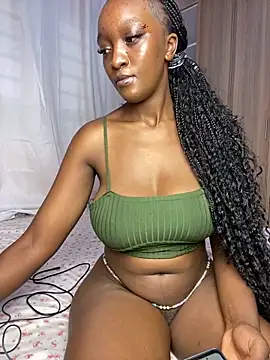 Snapshot of dime213 chatting on February 22, 2026, 1:31 pm dime213 online show from February 22, 2026, 1:31 pm