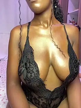 Snapshot of dime213 chatting on February 24, 2026, 5:00 pm dime213 online show from February 24, 2026, 5:00 pm