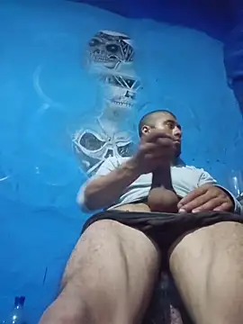 Snapshot of vergueo3 chatting on December 18, 2025, 11:44 pm vergueo3 online show from December 18, 2025, 11:44 pm