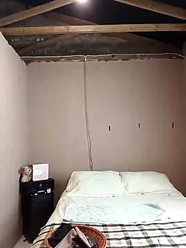 Snapshot of juicyboode chatting on October 27, 2025, 8:51 am juicyboode online show from October 27, 2025, 8:51 am