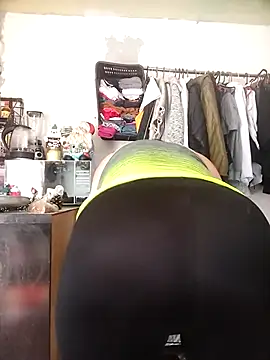 Alondrabb80 online show from December 20, 2025, 3:30 pm