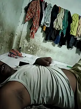 RNlov online show from November 21, 2025, 11:58 pm