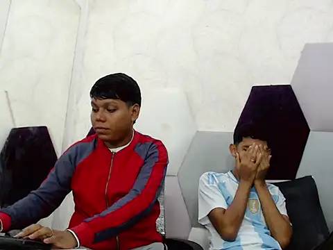 DaveHottx online show from November 2, 2025, 2:14 am